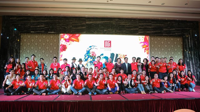 人生就是博官网2015年全国经销商大会圆满落幕